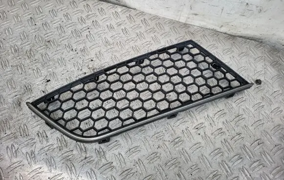 Alfa Romeo Mito Front bumper lower grill 156086094DX 156086094