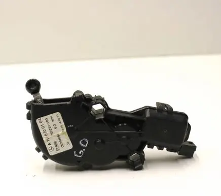 Mercedes-Benz GL X166 Vent window/glass motor A1666700104