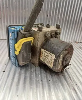 Renault Laguna II ABS Pump 8200007442B P5TT2AAY1 10020600014