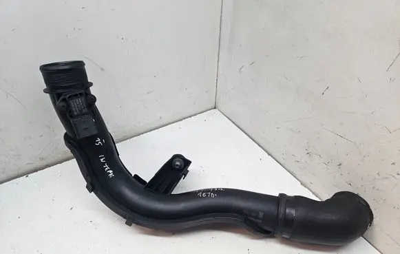 Intercooler hose/pipe