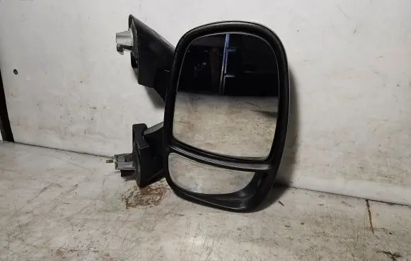 Nissan Primastar Manual wing mirror 010022