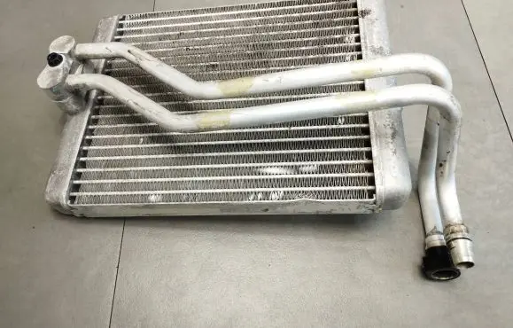 BMW X6 E71 Coolant radiator