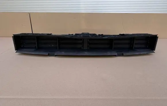BMW 5 G60 G61 Intercooler air guide/duct channel 116067306
