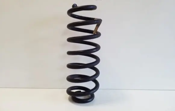 Jeep Cherokee Rear coil spring 25591F 7883AB
