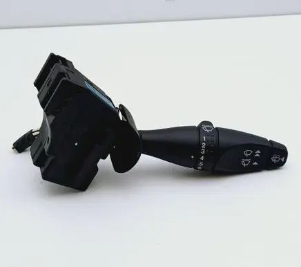 Ford Focus Wiper control stalk 17A553