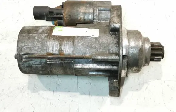 Volkswagen PASSAT B6 Starter motor