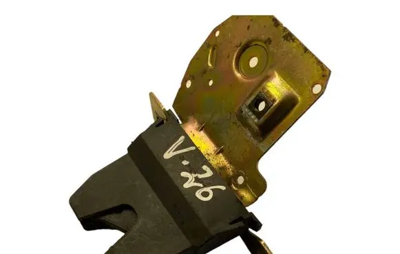 Volvo C70 Tailgate/trunk/boot lock/catch/latch
