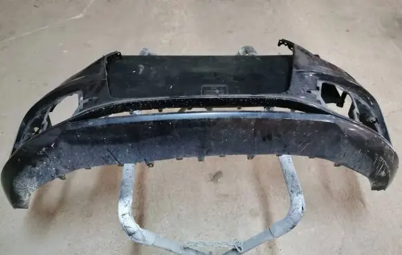 Audi Q3 8U Front bumper 8U0807437D 8U0807437 8J0807437