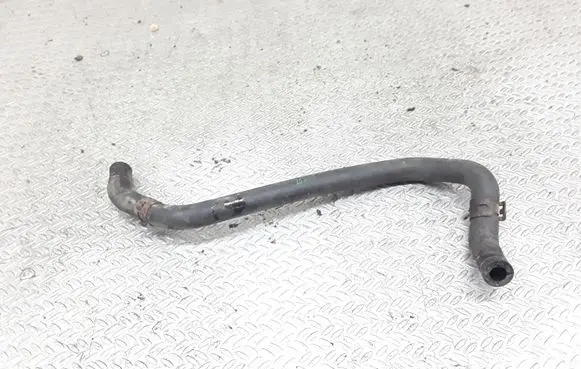 Volkswagen Touran I Engine coolant pipe/hose