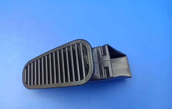 Jaguar XJS Dashboard side air vent grill/cover trim BEC11361