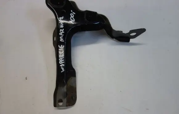 Mazda 2 Fender mounting bracket