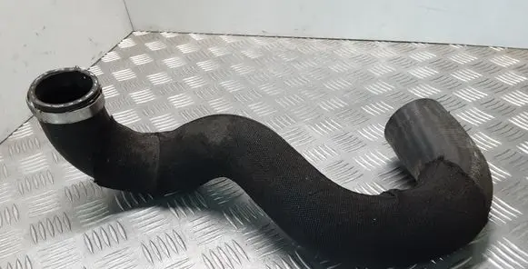 Intercooler hose/pipe