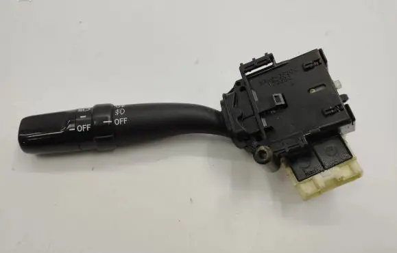 Toyota Avensis T250 Indicator stalk 173650