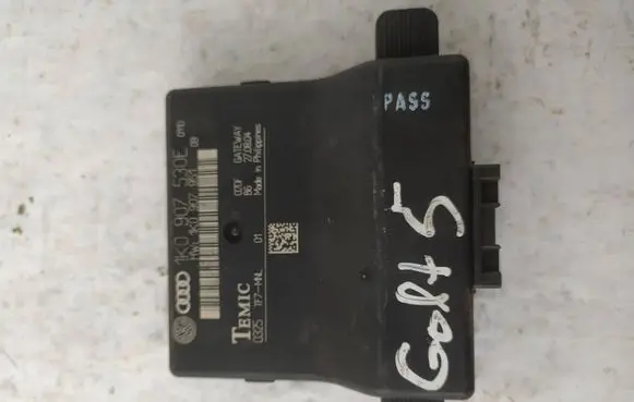 Volkswagen Golf V Gateway control module 1K0907530E 1K0907951