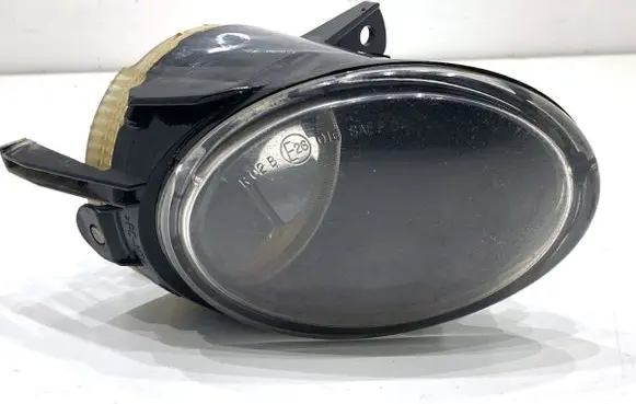 Volkswagen PASSAT B6 Front fog light 27129400