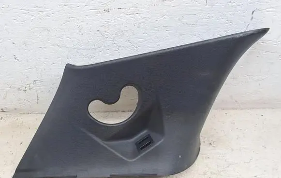 BMW 2 F46 (D)pillar trim (top) 7329593