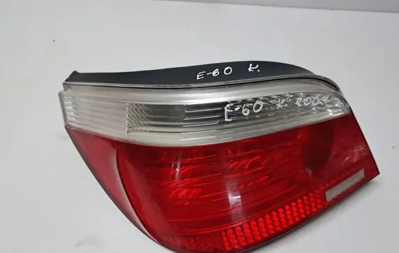 BMW 5 E60 E61 Rear/tail lights 6910767