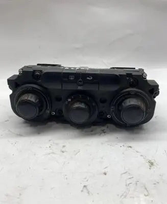 Seat Toledo III (5P) Climate control unit 1K0906279B