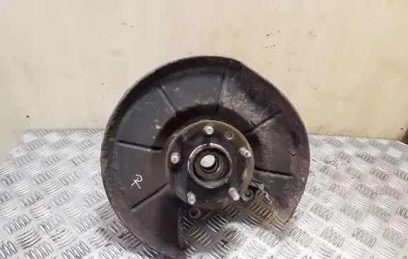 Ford Kuga I Rear wheel hub 8V415A970AB