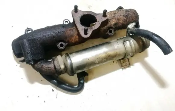 Isuzu Trooper Exhaust manifold