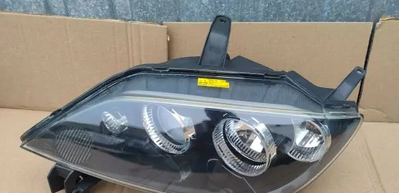 Mazda 2 Headlight/headlamp 6M7113W030AB P5444