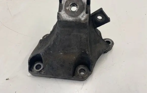 Audi A6 S6 C6 4F Engine mounting bracket 4F0199308AB
