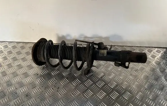 Volvo V60 Front shock absorber with coil spring 31406002