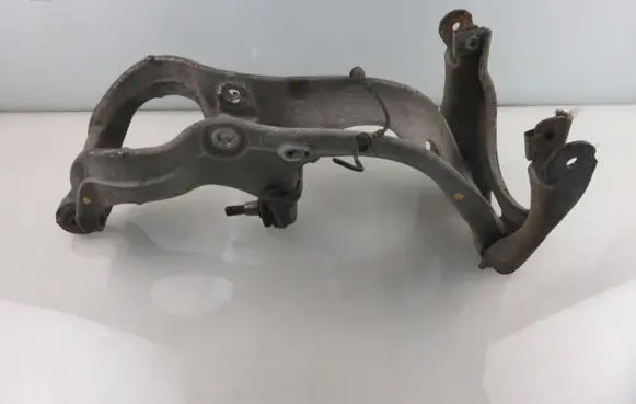 Peugeot 407 Front control arm 9661544780D 9661544780