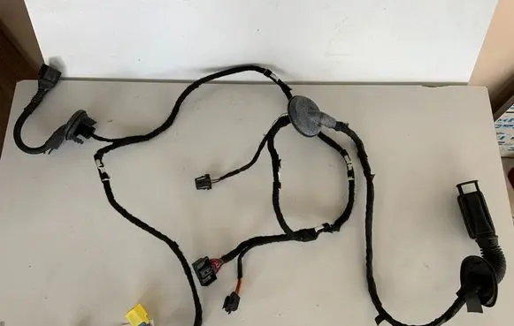 Audi Q5 SQ5 Front door wiring loom 8R0971030M