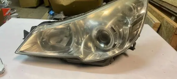 Subaru Outback Headlight/headlamp