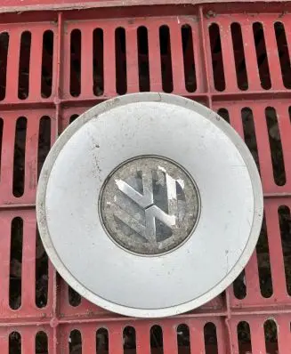 Volkswagen PASSAT B5 Original wheel cap 3B0601149
