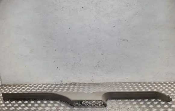 Audi Q7 4L Front sill trim cover 4L0853369