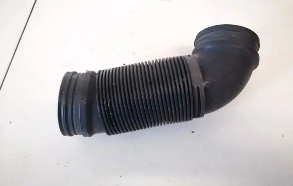 Volkswagen Golf V Air intake hose/pipe 1k0129684b