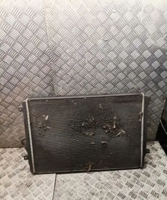 Volkswagen Touran II Coolant radiator 1k0121251dd