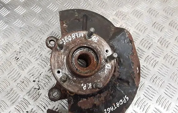 KIA Sportage Front wheel hub 