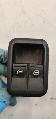 Skoda Yeti (5L) Electric window control switch 5L0867171A