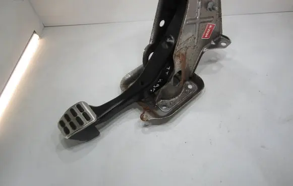 Audi TT TTS Mk2 Brake pedal 1K1721117H 14613
