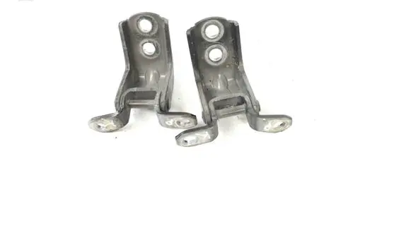 Nissan X-Trail T32 Front door upper hinge