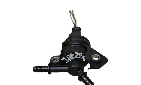Ford Kuga II Fuel pressure sensor FESU080100