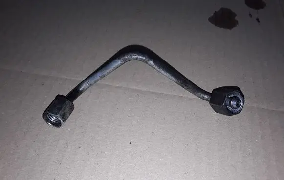 Hyundai Santa Fe Fuel injector supply line/pipe NOCODE