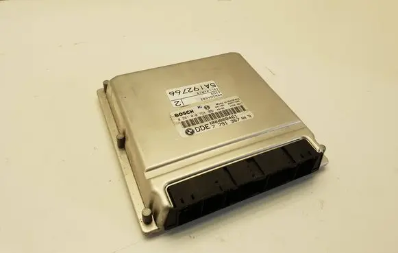 Land Rover Range Rover L322 Engine control unit/module 7791367 0281010754 NNN000461