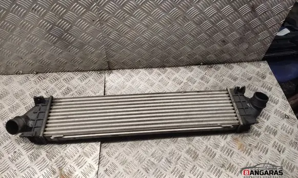 Ford Mondeo MK IV Intercooler radiator 880291u
