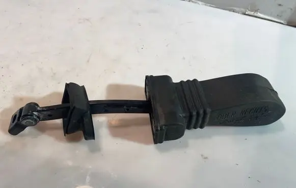 Audi A4 S4 B8 8K Front door check strap stopper 8K0837249B 8K0837267B