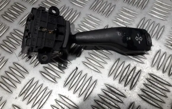 BMW 3 E46 Indicator stalk 8363668m 01104010