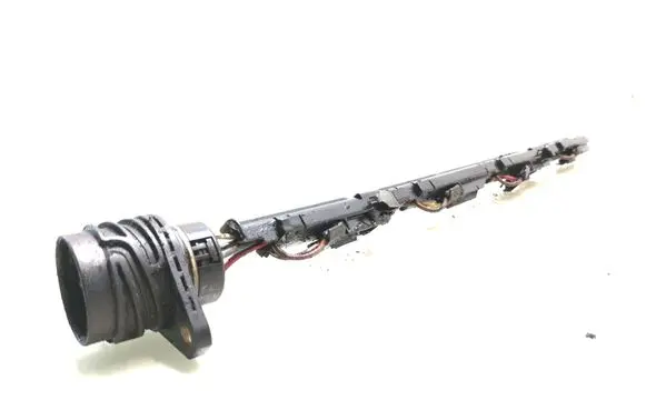 Volkswagen Sharan Fuel injector wires 038971803