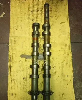 Peugeot 607 Camshaft 4r8q6a270ab 9x2q6a272aa