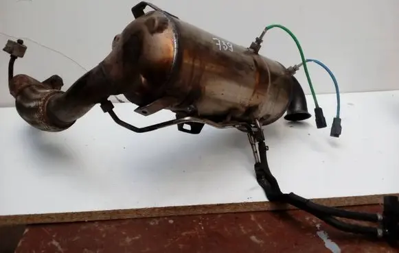Ford Fiesta Catalyst/FAP/DPF particulate filter 8V215H270BD E4050659 2008111AA