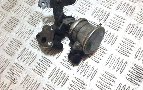 Audi TT Mk1 EGR valve 06A131102A