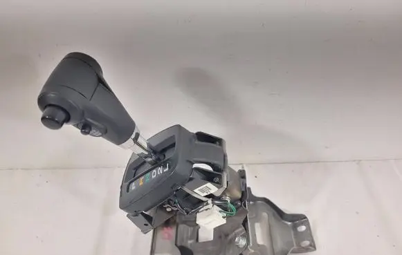 Hyundai Matrix Gear shifter/selector 
