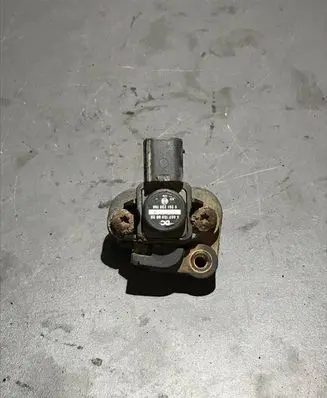 Mercedes-Benz S W221 Air pressure sensor A0071530028 1011171D09 0261230196